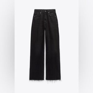 ZARA wide leg, high waist jeans

SIZE 6, BLACK 

NEW WITH TAGS